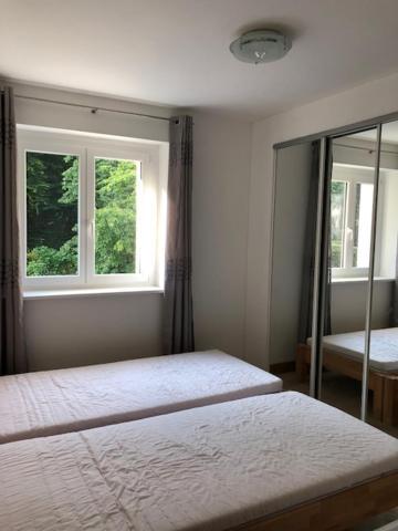 Velden View Ferienwohnung Mit Grosser Sonnenterrasse Und See- Und Karawankenblick فيلدين ام ورثرسي المظهر الخارجي الصورة